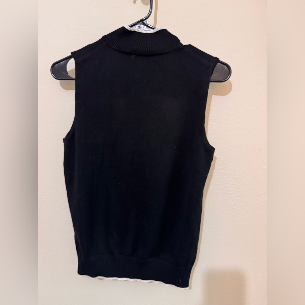 Cable & Gauge Black Sleeveless Mock Neck Top